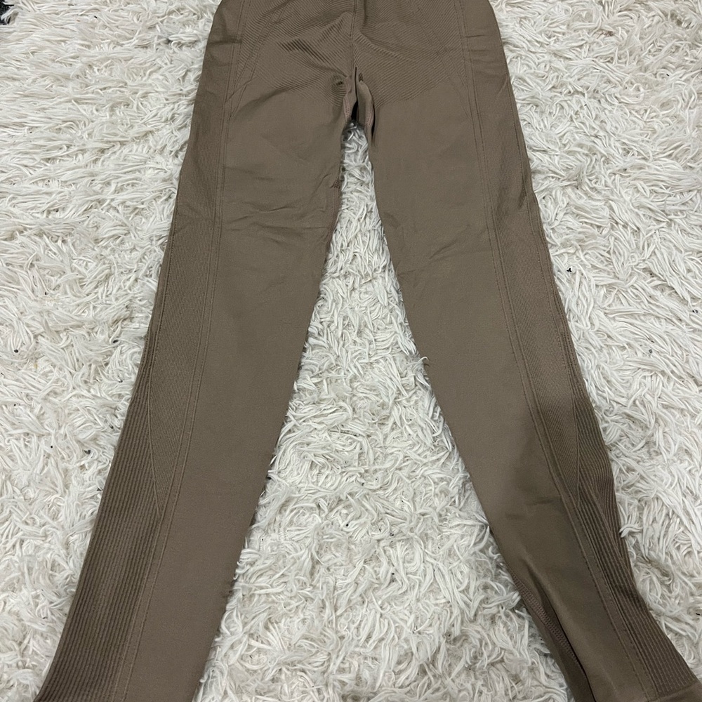 Brown Textured Leggings
